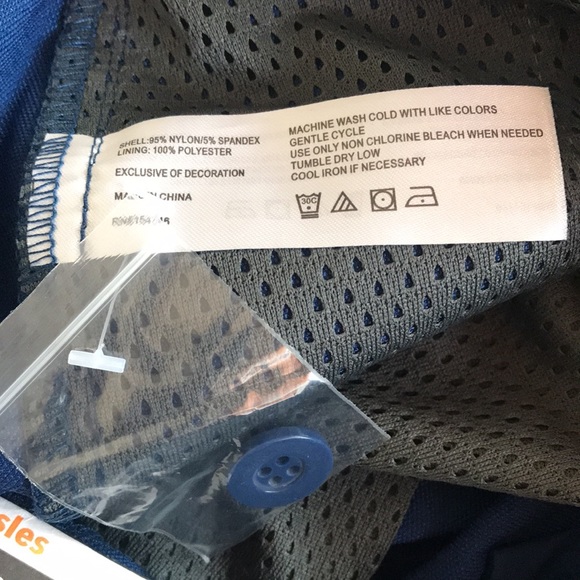 Mountain and Isles Men’s Cargo Performance Navy Blue Short Size 32 - Picture 11 of 13